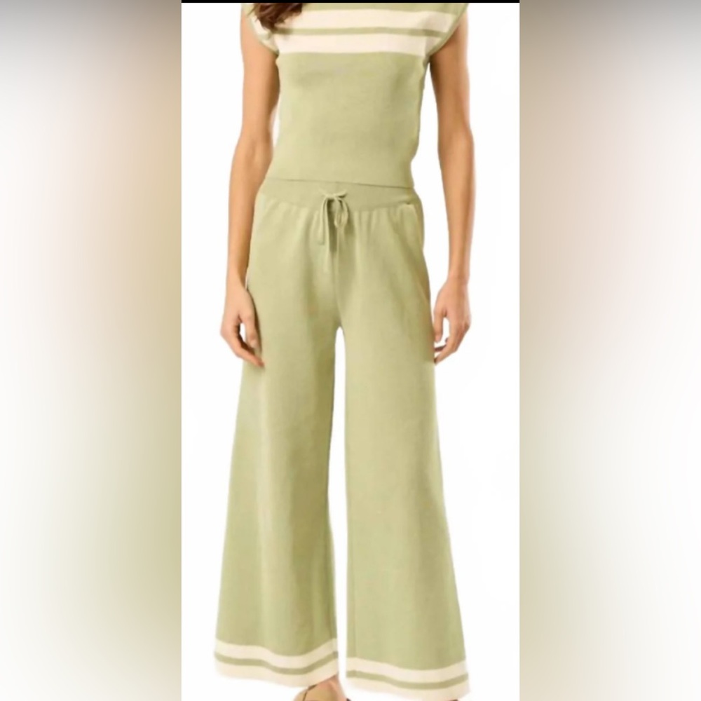 2 Pieces- Lalavon Cropped Sage Evergreen Luxe Knit Athleisure Set/Ivory: L